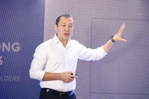 Coteccons thông tin tiến độ dự án 'tỷ đô', lý giải giá cổ phiếu xuống đáy