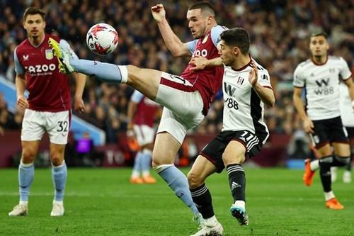Aston Villa đánh bại Fulham, lọt top 5 Ngoại hạng Anh