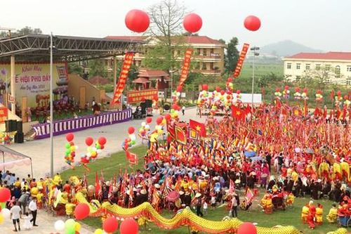 Hội Phủ Dầy mở lại