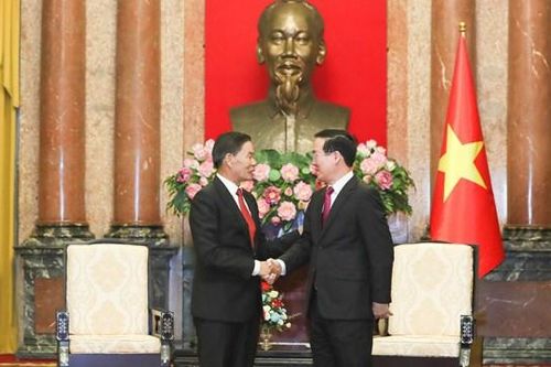 BẢN TIN MẶT TRẬN: Chủ tịch nước tiếp Đoàn đại biểu Trung ương Mặt trận Lào xây dựng đất nước