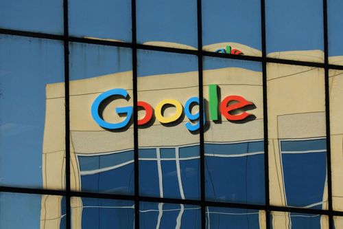 Google gặp khó