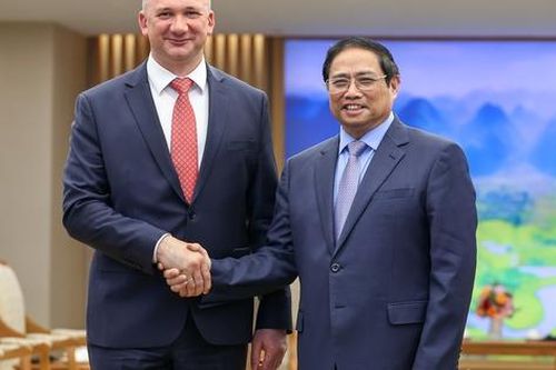 Thủ tướng Chính phủ tiếp Bộ trưởng Bộ Nội vụ Belarus