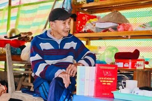 Người 20 năm 'ăn cơm nhà vác tù và hàng tổng'