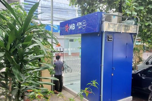 TP Quy Nhơn: Nhiều trụ ATM 'lụi' trong trụ sở phường