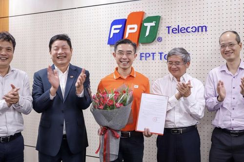 FPT Telecom có Chủ tịch HĐQT và Tổng giám đốc mới
