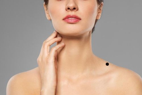 3 đặc điểm trên cơ thể dự báo cả đời gian truân, vất vả