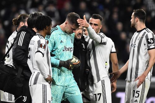 Juventus sắp nhận án phạt từ UEFA