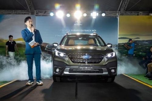 Cận cảnh Subaru Outback 2023 vừa ra mắt, giá 2,099 tỷ đồng