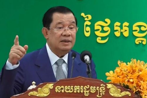 Thủ tướng Hun Sen: 'Miễn phí SEA Games 32 để thế giới biết tới chúng ta'
