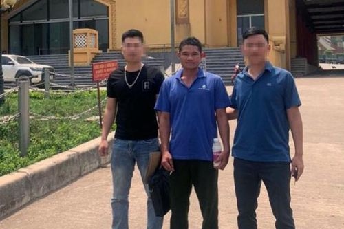 Ra đầu thú sau hơn 20 năm trốn truy nã sang Lào