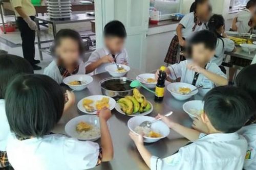 Học sinh TP HCM tự đánh giá chất lượng bữa ăn bán trú ở trường