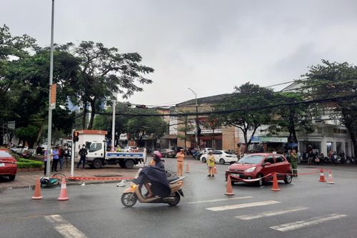 Ô tô va chạm xe đạp khiến người đàn ông tử vong