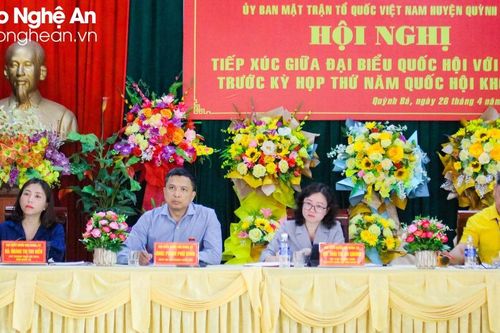 Đại biểu Quốc hội tiếp xúc cử tri huyện Quỳnh Lưu