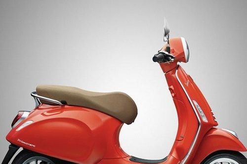 Bảng giá Vespa cuối tháng 4/2023, quà tặng tiền triệu