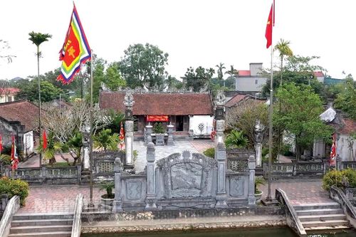Gia Phương tích cực chuẩn bị cho ngày khai hội