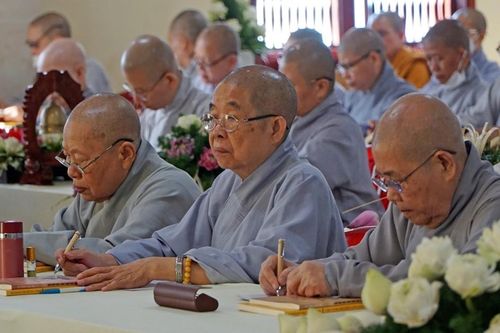 Khóa bồi dưỡng về luật, các pháp yết-ma dành cho chư Ni toàn quốc