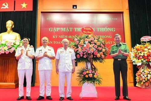 Bộ Công an gặp mặt Ban Liên lạc cán bộ Công an chi viện chiến trường miền Nam