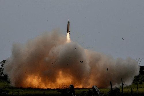 Mỹ đưa hệ thống HIMARS và Patriot tập trận cùng Philippines