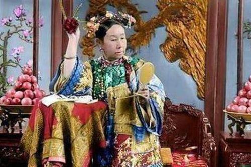 Ảnh hiếm ghi lại chân dung thành viên gia đình của Từ Hy Thái hậu, bất ngờ nhất là nhan sắc hai cô cháu gái