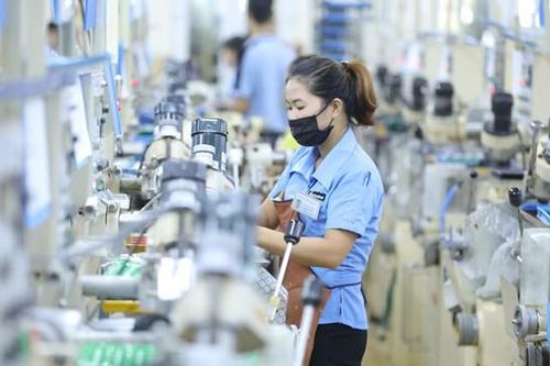 Đầu tư vào công nghệ cao: Xu hướng và thời cơ