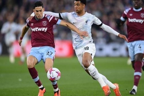 Liverpool ngược dòng giành chiến thắng trước West Ham