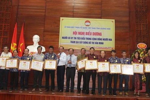 Quảng Nam: Biểu dương người có uy tín, tiêu biểu trong cộng đồng người Hoa