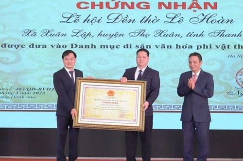 Thanh Hóa: Đón nhận Di sản văn hóa phi vật thể quốc gia Lễ hội đền thờ Lê Hoàn