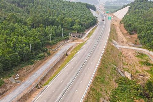 'Điểm thưởng hợp đồng' sẽ là thương hiệu của nhà thầu giao thông