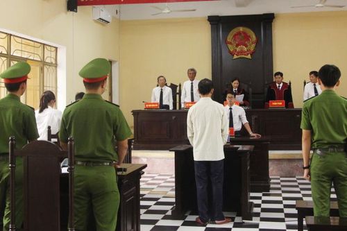 Gã nhân tình đồi bại