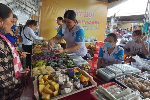 Ngày hội Bánh dân gian Nam bộ TP Cà Mau