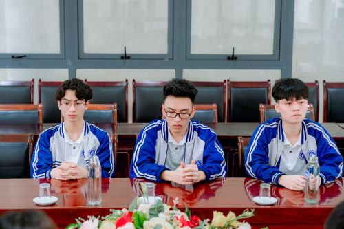 Học sinh chuyên Vĩnh Phúc vào đội tuyển quốc gia dự thi Olympic