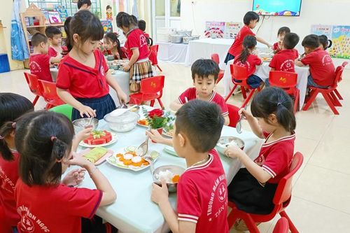 Ra mắt mô hình điểm 'Bếp ăn tập thể đảm bảo an toàn thực phẩm'