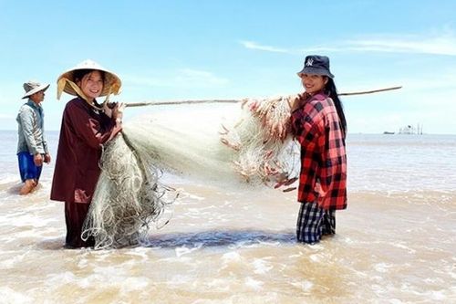Khám phá, trải nghiệm du lịch sinh thái biển phù sa