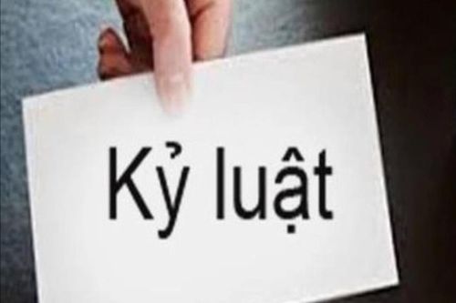 Kỷ luật cảnh cáo Chi cục trưởng Chi cục Thi hành án dân sự ở Phú Yên