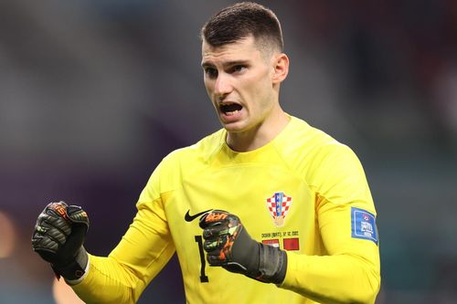 MU mua Livakovic, Liverpool ký Kalvin Phillips