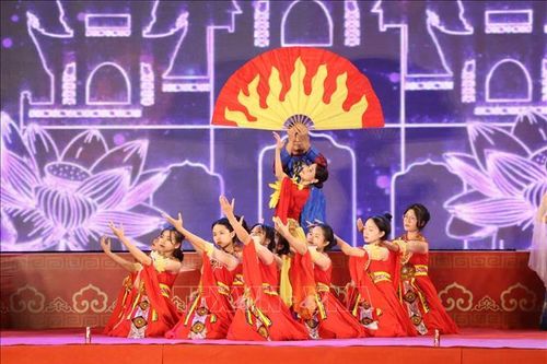 Khai mạc Lễ hội Đền Thánh Nguyễn năm 2023