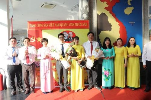 Đảng ủy Sở Tài chính: Kết nạp Đảng tại 'địa chỉ đỏ'