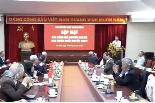 Ban Tuyên Giáo Trung ương gặp mặt nguyên cán bộ Khu ủy Khu V