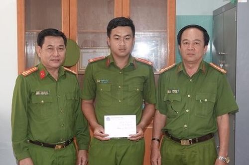 Khẩn trương điều tra các đối tượng đua xe trái phép và chống người thi hành công vụ