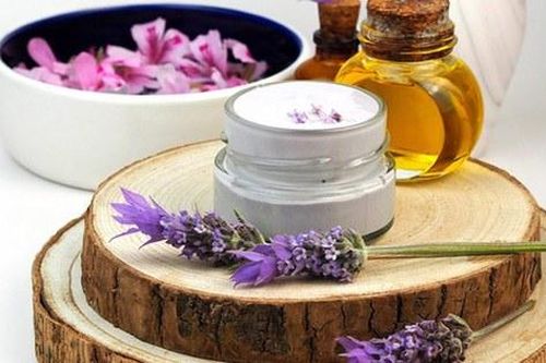 Mẹo detox và làm trắng sáng vùng nách