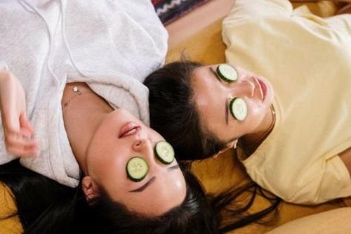 9 thói quen gây lão hóa da, hình thành nếp nhăn bạn nên tránh