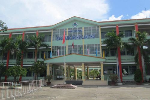 Một loạt sai phạm tại Cao đẳng nghề Cần Thơ