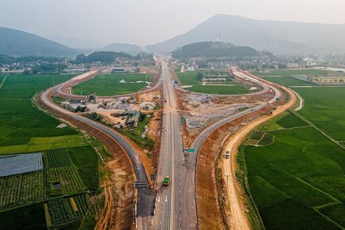 Lý do hạn chế xe khách vào cao tốc Mai Sơn - quốc lộ 45