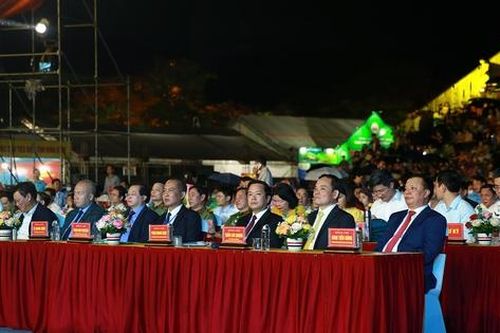 Kỷ niệm 1055 năm Nhà nước Đại Cồ Việt, khai mạc Lễ hội Hoa Lư 2023