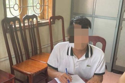 Bắt đối tượng mua bán chất ma túy 'núp bóng' tinh dầu thuốc lá