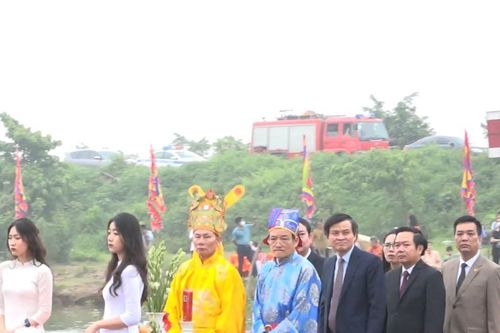 Nét đẹp 'Uống nước nhớ nguồn' từ Lễ rước nước tại Lễ hội Hoa Lư 2023