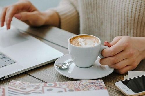 8 lầm tưởng về tiền khiến nhiều người nghèo trọn đời