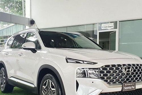 Mua xe gia đình có hàng ghế thứ ba rộng rãi, chọn ngay Hyundai SantaFe