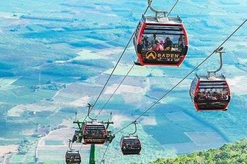 Một công ty du lịch hoàn thành 70% chỉ tiêu lợi nhuận cả năm sau 1 quý