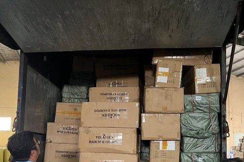 Tp.HCM: Tiêu hủy hơn 89.000 đơn vị sản phẩm nhập lậu trị giá gần 11 tỷ đồng
